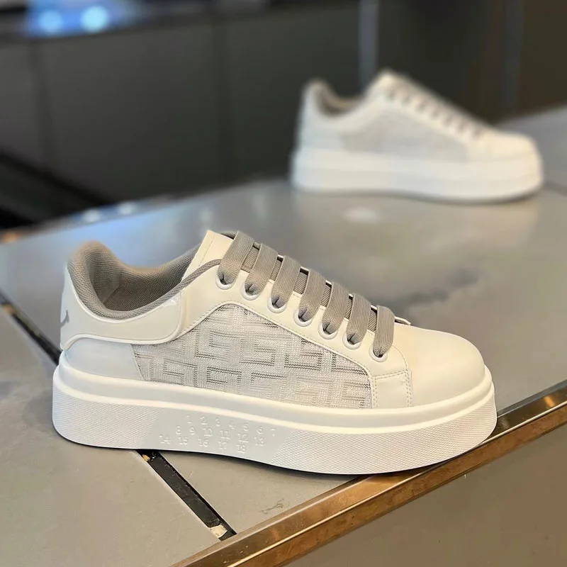 Mens Fashion Trends 2026 - Nuove Sneakers Traspiranti da Uomo 2026,