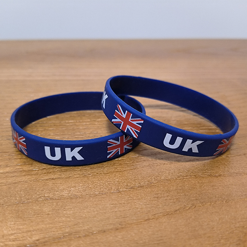 2 pezzi braccialetti con bandi - Men'S Fashion Uk recensione e prezzo