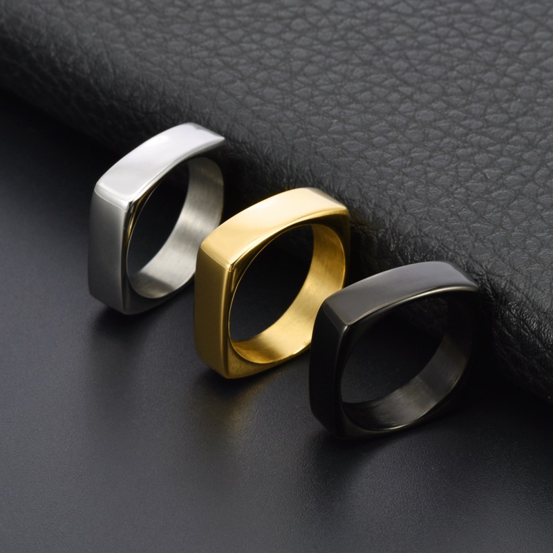 Anello quadrato in acciaio al  - Men'S Fashion Easter recensione e prezzo